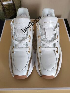 BRAND NEW Michael Kors Toni Trainer White and Gold Women's Sneakers Size 7.5M